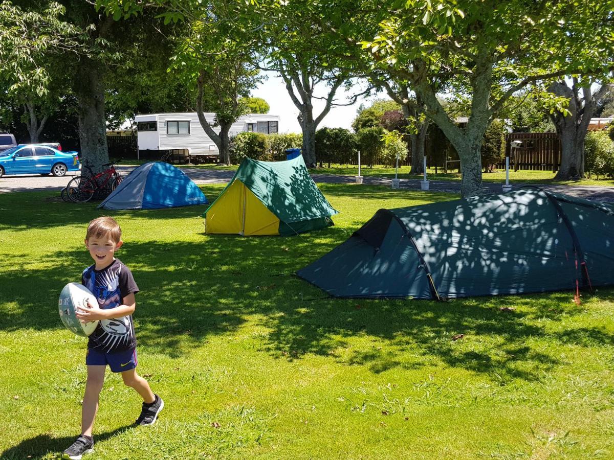 Levin Kiwi Holiday Park Bagian luar foto