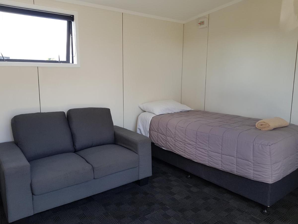 Levin Kiwi Holiday Park Bagian luar foto