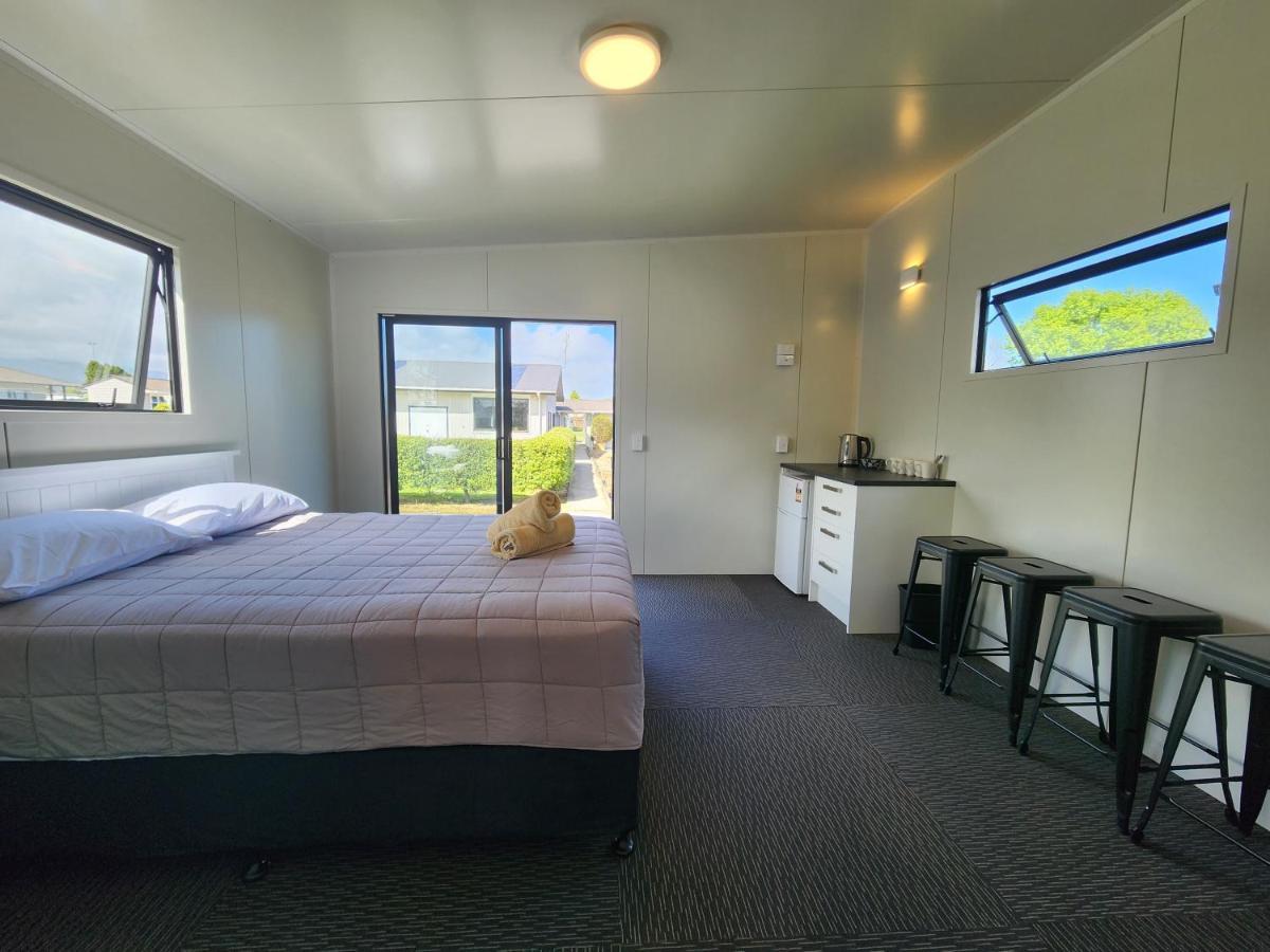 Levin Kiwi Holiday Park Bagian luar foto