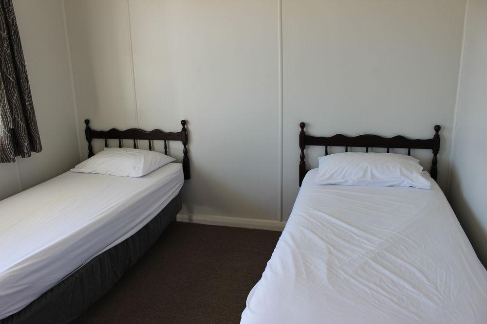 Levin Kiwi Holiday Park Bagian luar foto