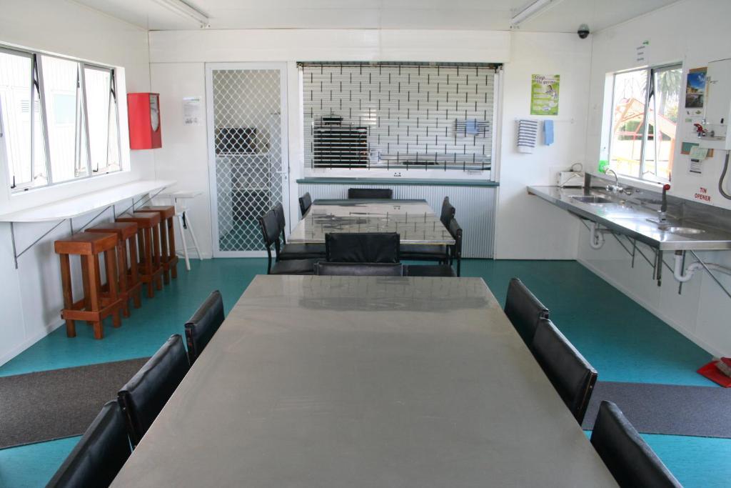 Levin Kiwi Holiday Park Bagian luar foto