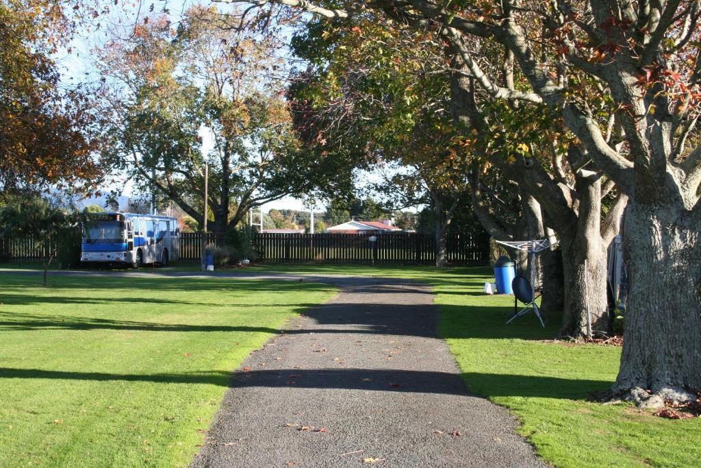 Levin Kiwi Holiday Park Bagian luar foto
