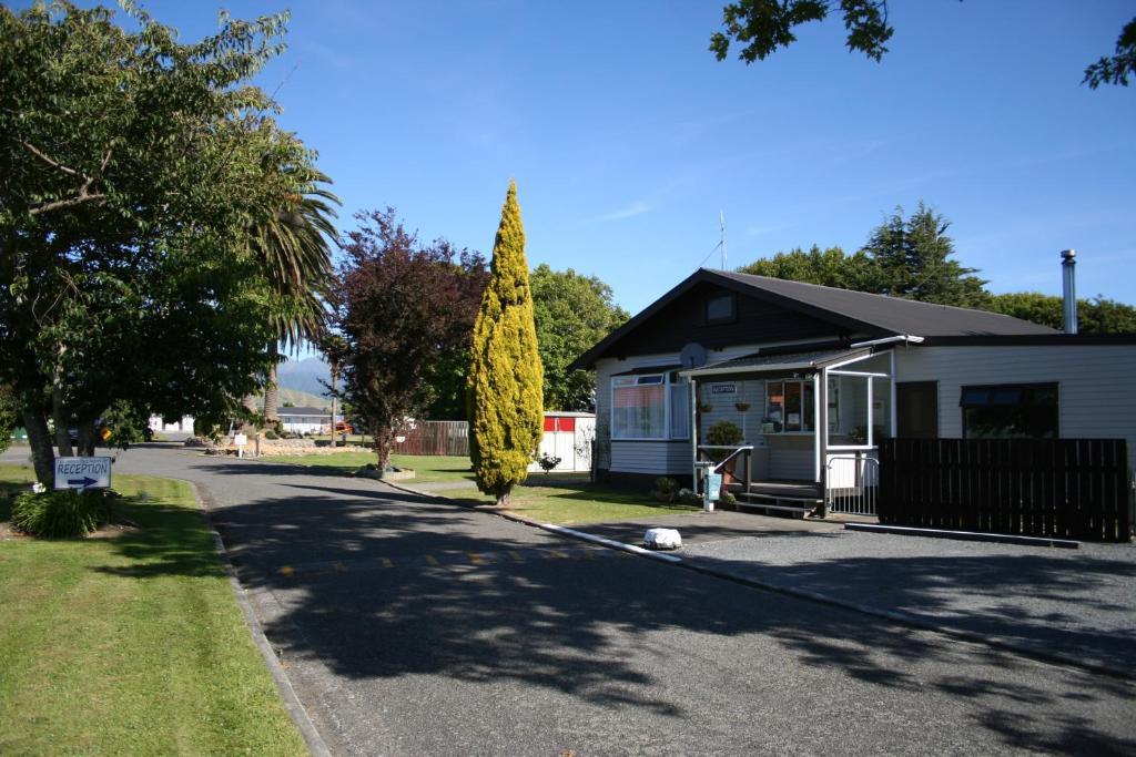Levin Kiwi Holiday Park Bagian luar foto