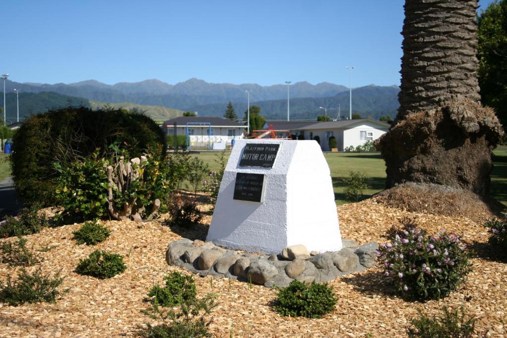 Levin Kiwi Holiday Park Bagian luar foto